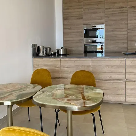 Mansfield Vue Carte Postale Terrasse Piscine 2 Apartment