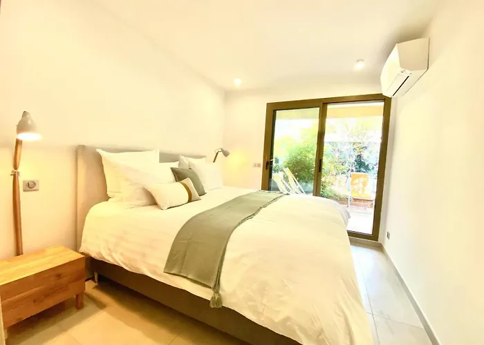 Mansfield Vue Carte Postale Terrasse Piscine 2 *